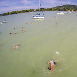 Hőség: 29 fokos a Balaton, vészesen apad a Velencei-tó