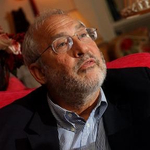 A Nobel-díjas Stiglitz elmagyarázza, miért stagnál a gazdaság az illiberális államokban