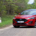 10,4 millió forinton nyit a megújult Ford Focus, gyorsan ki is próbáltuk