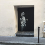 Ellopták Banksy graffitijét, amellyel a Bataclan-beli mészárlásra emlékezett