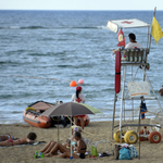 Cápa okozott pánikot a Kanári-szigetek egyik strandján, mindenkit kiparancsoltak a vízből