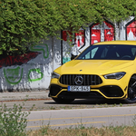 Kecskeméti sárga rakéta: teszten a 421 lóerős Mercedes-AMG CLA sportkombi