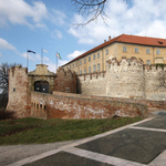 Hétfőtől érdemes elkerülni autóval a Várat