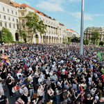 A kínai nagykövetség durva beavatkozásról és szabotázsról ír a szombati tüntetés után