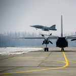 A kecskeméti Gripenek bárkit leparancsolnak az égből - Nagyítás-fotógaléria