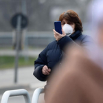 Annyi sületlenség terjed a koronavírusról, hogy a WHO nem győzi cáfolni őket