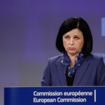 Az Európai Bizottság alelnöke fake newsnak nevezte a nemzeti konzultáció kérdését