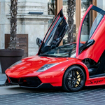 Szuperritka, méregdrága Lamborghinit árulnak Budapesten