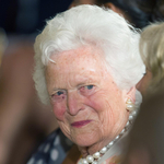 Meghalt Barbara Bush