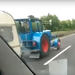 Ettől az előzéstől igencsak meglepődött a sofőr – videó