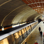 Életfogytiglant kapott a nő, aki a bukaresti metró elé lökött egy fiatalt