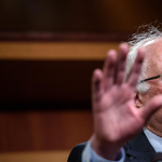 Az elnökjelölt Bernie Sanders elítélte Orbán felhatalmazását