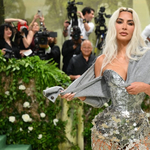 Sokkoló méretű derékkal jelent meg a Met-gálán Kim Kardashian