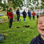 Fülbevalót kerestek a ház udvarán, bejelzett a fémdetektor, aztán jött a meglepetés