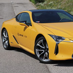 Suttogó tekintetmágnes: meghajtottuk a Lexus LC500h-t