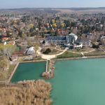 Szállodát vett a Valton-főnök a Balatonon, milliárdos társakkal 