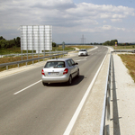 Forgalommal szemben, ittasan vezető sofőrt fogtak az M30-as autópályán