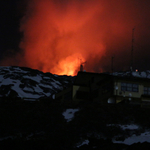 Jó-e vagy sem, hogy az Etna szép lassan belecsúszik a tengerbe?