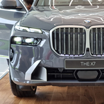 Szépészeti beavatkozás? Beültünk a legnagyobb BMW-be, a megújult X7-esbe