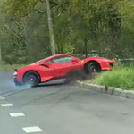 Megmutatta a Ferrari 448 Pista, mivé fajulhat egy óvatlan gyorsítás - videó 