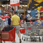 Önként csökkenti egyes drogériai termékek árát a Lidl és az Auchan