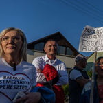 „Már nagyon büdös van, az tény és való” - a peresztegi dögtemető-fórumon megjelent Nagy István is