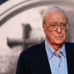 Michael Caine-ből regényírót csinált a pandémia