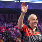 Végleg visszavonul a versenyzéstől Phil Taylor, a darts élő legendája