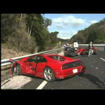 Videó: nyolc Ferrari, három Mercedes és egy Lamborghini karambolozott