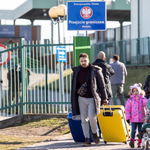 A háború elől menekülteknek 90 nap után a Fidesz szabályai szerint vissza kellene menniük Kijevbe menekültkérelmet benyújtani