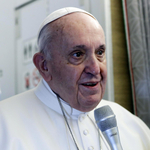 Az ingyenes egészségügyi ellátás mellett érvelt Ferenc pápa a műtétjét követően
