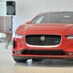 Itthon is bemutatkozott a villanymacska, a 30 milliós Jaguar I-Pace