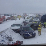 Videó érkezett a 131 autót érintő amerikai tömegkarambolról