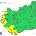 Riasztást adtak ki, nyugat felől támad a vihar - térkép