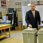 Orbán Viktor korán leszavazott – fotó