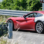 Felfrissíti az F12 Berlinettát a Ferrari