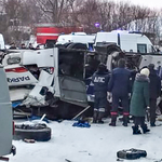 Befagyott folyóra zuhant egy busz Szibériában, sokan meghaltak