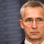 Stoltenberg: Oroszország növelte a csapatok számát, amit műholdfelvételek bizonyítanak