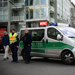 Lövöldözés volt Berlinben, egy Starbucksot akartak kirabolni