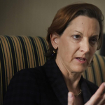 Anne Applebaum: Az európai szélsőjobb valódi célja a lopás