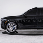 Kézigránáttól is véd a golyóálló új BMW X7