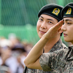 Leszereltek a legismertebb K-pop-együttes tagjai, újra egyesülhet a banda