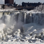 Eljegesedett a Niagara – fotók