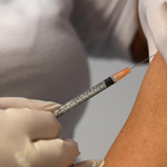 A munkáltató nem teheti kötelezővé a koronavírus elleni védőoltást