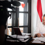 Orbán Viktor kétezerrel több kórházban ápoltról beszélt, mint amennyit az operatív törzs mond
