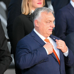 Ukrán metálra foglalta össze az évet Orbán egy videóban