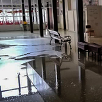 Bezúdult a víz egy kaposvári iskolába, rendkívüli szünetet rendeltek el