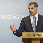 Orbán név szerinti listát akar a földárverésekre beengedett külföldiekről