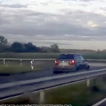 Ki tudja, hol hajthatott fel szemből az M1-esre ez a Suzuki – videó 