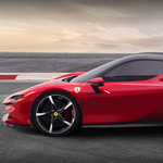 Itt a vadonatúj Ferrari, az 1000 lóerős plugin hibrid SF90 Stradale